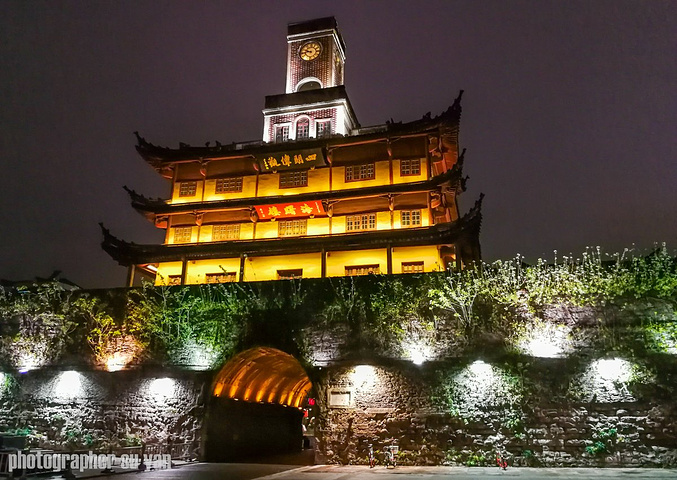 忘记哪本书上说,鼓楼就是宁波的南城门_宁波鼓楼-评论-去哪儿攻略