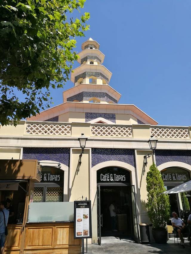 马德里拉斯咯扎斯购物村