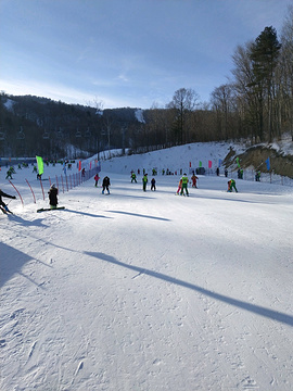 新亚布力滑雪场