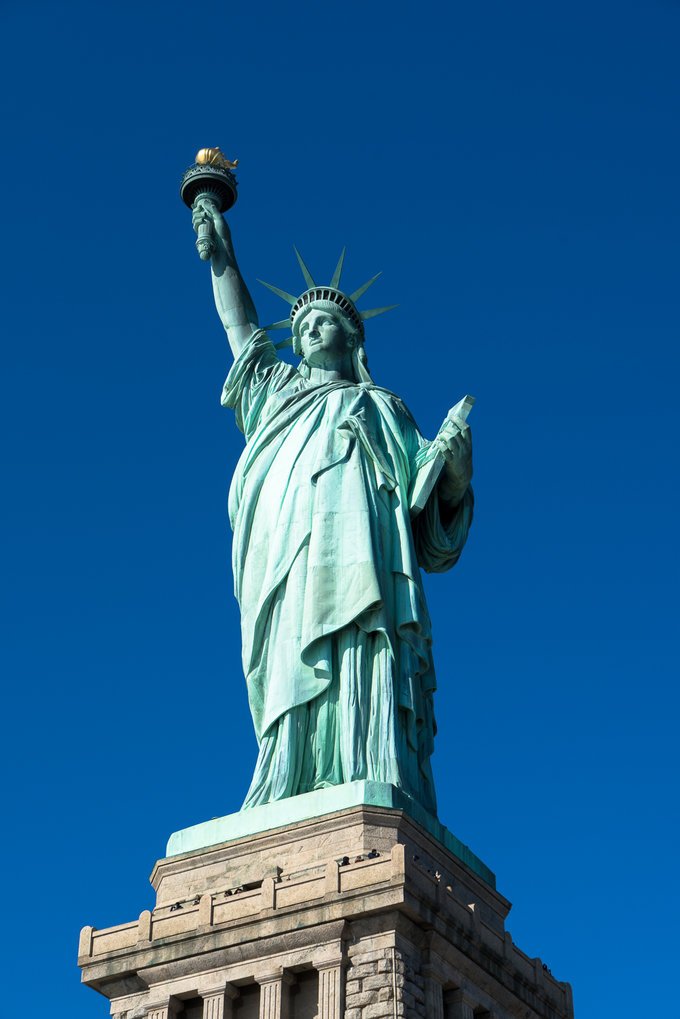 因为我们是冬天来的,不算旺季,所以现场还是买到了票