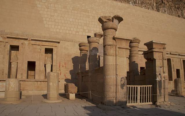 哈塞普苏女王祀殿