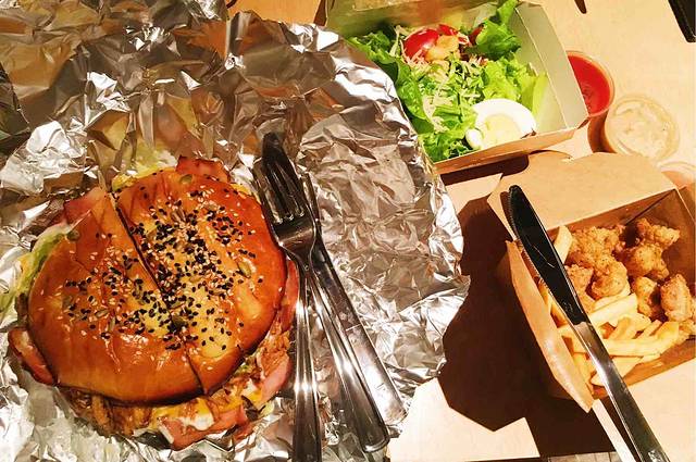 SUPER BOOM爆爆大汉堡(和平大悦城店)