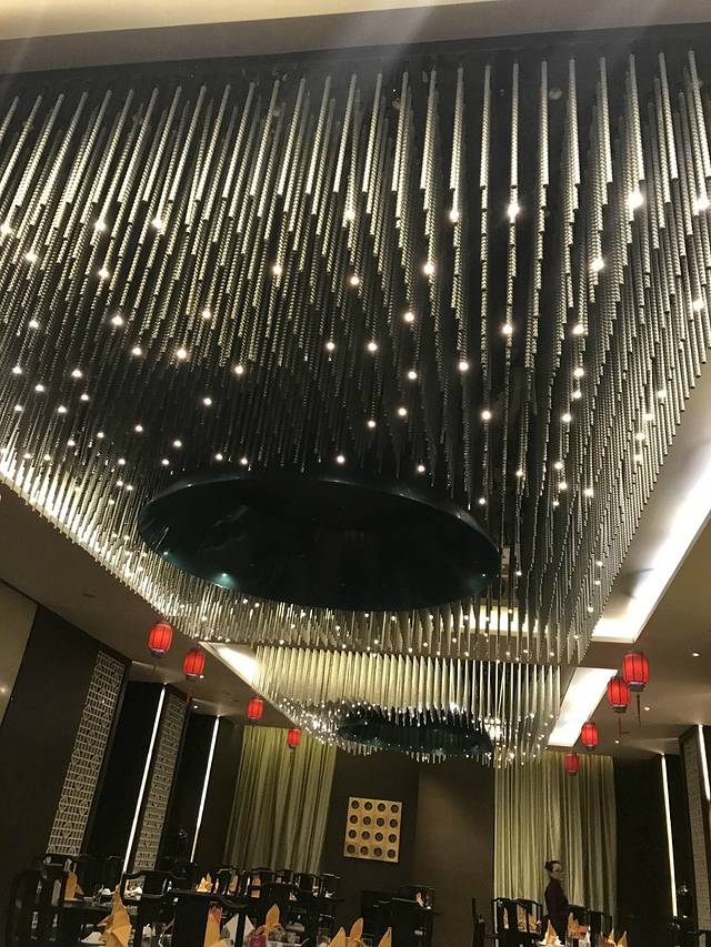 天津京基皇冠假日酒店·粤府中餐厅及花园茶餐厅