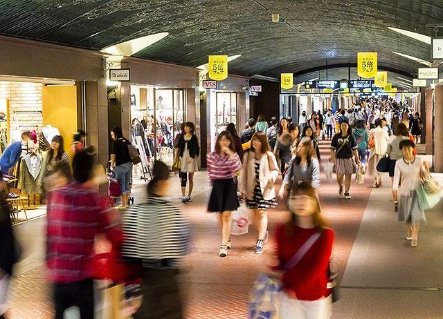 2021天神地下街购物攻略,福冈天神地下街购物中心推荐,点评/电话/地址-【去哪儿攻略】