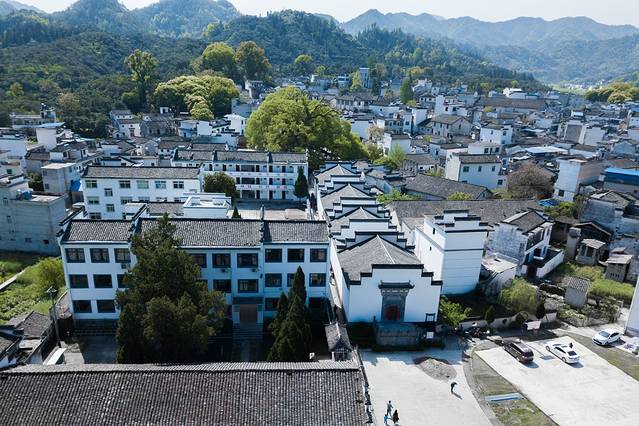 新安江山水画廊