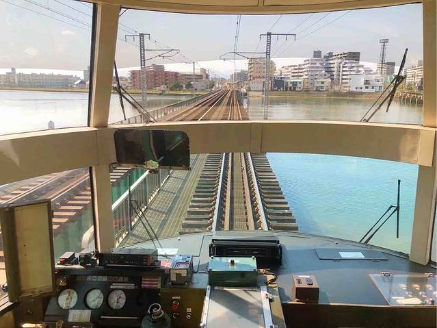 由布院之森观光列车