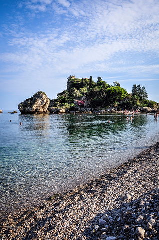 陶尔米纳的景色真的不错贝拉岛更是小巧出众美丽的贝拉岛夕阳下熠熠