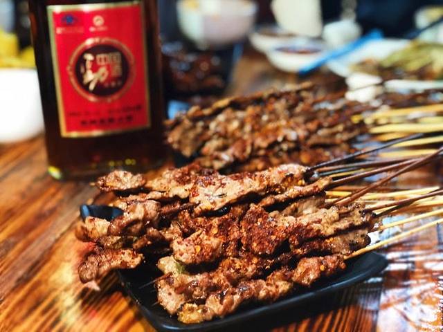 江湖一盏灯·滇味卤烤(丽阳店)