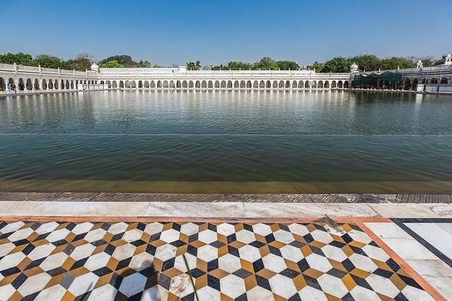 班戈拉·撒西比谒师所