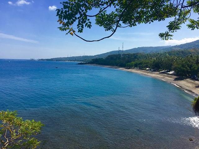 龙目岛库塔海滩