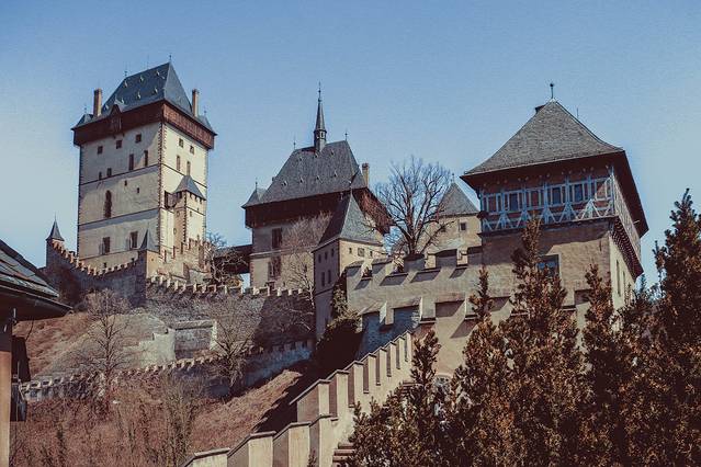 卡尔什特因城堡