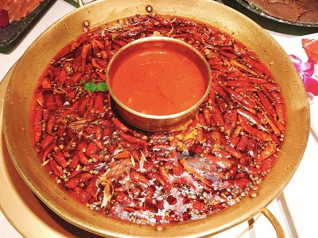 哥老官重庆美蛙鱼头(西湖银泰十一哥店)