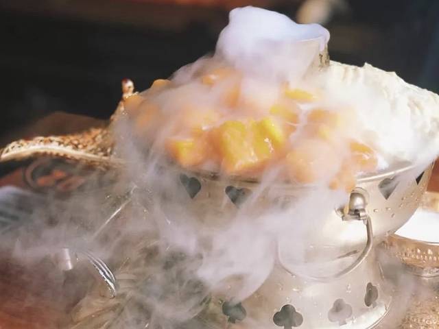 东角门·榴芒铁板鸡韩韩料(创始店)