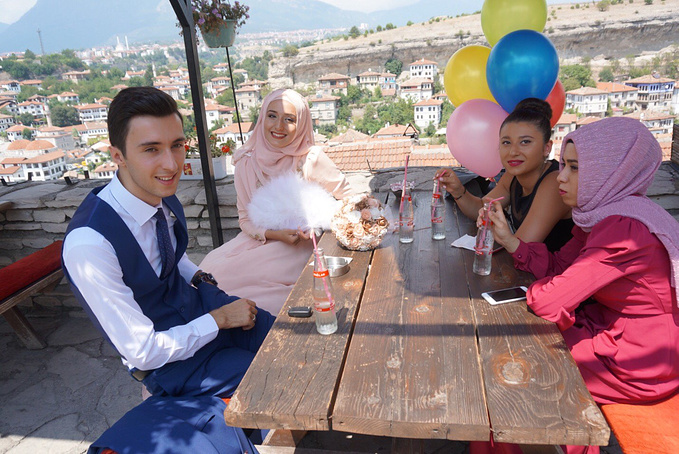 往土耳其打电话加什么