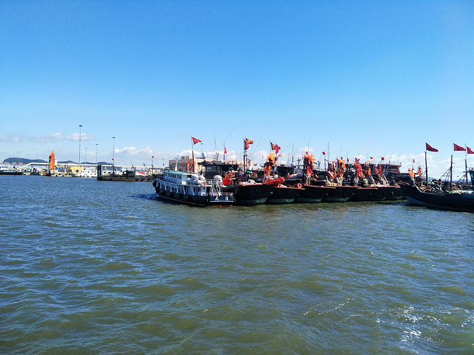 了啊船上庄河石城岛4分/1篇游记中提到经过20多分钟到达石城岛码头