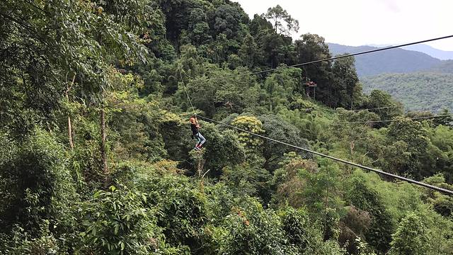 清迈博岩丛林飞跃