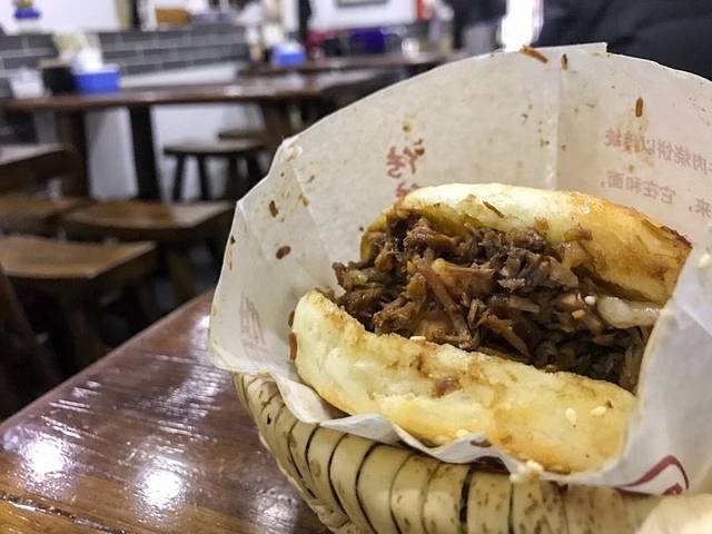 穆得·老周家牛肉烧饼(普利街店)