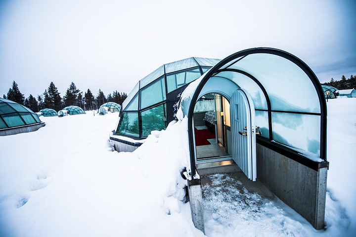 玻璃雪屋度假村(glass igloo .