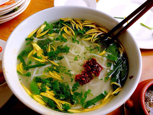 桥香园云南过桥米线(金马碧鸡店)