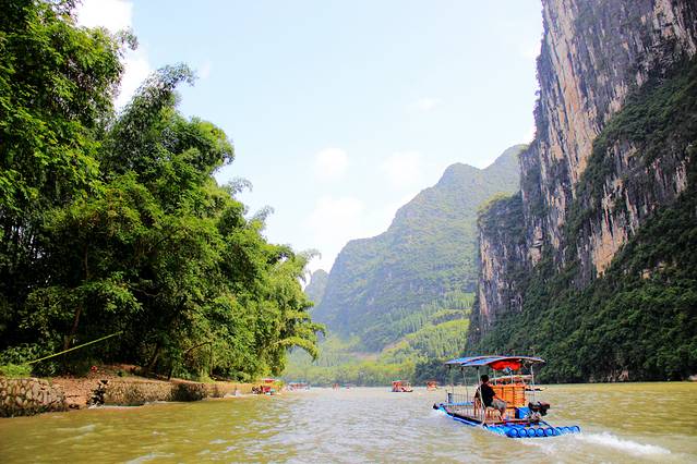 九马画山峡谷漂流