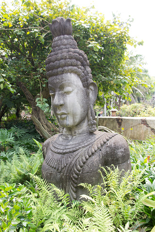 2018游玩感受:入园后旁边可以拿演出时间表跟