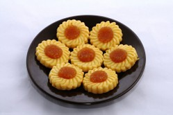 LW娘惹黄梨馅饼