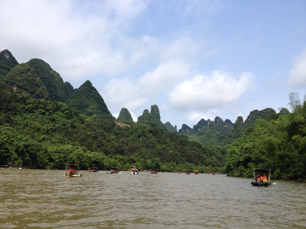 三天两夜烟雨漓江