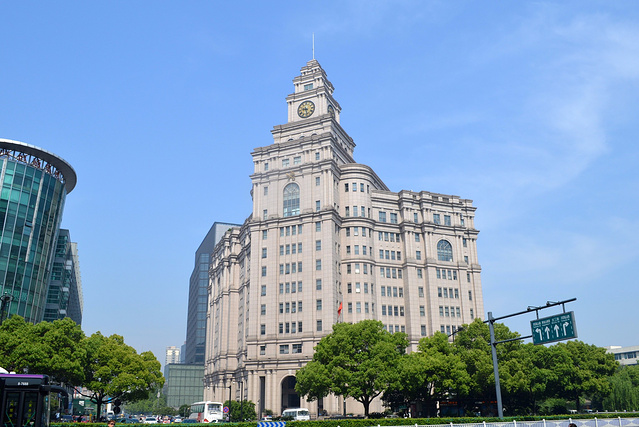 上海,杭州双城记