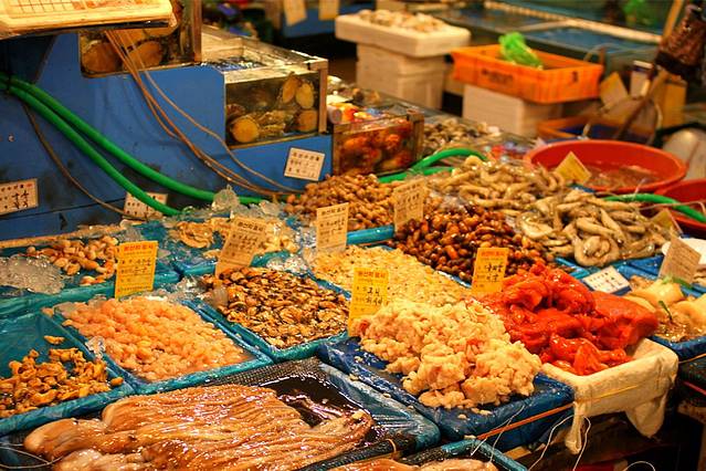 鹭粱津水产市场