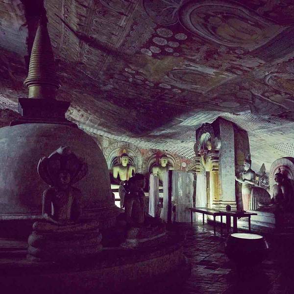 云岗石窟人多不多 492f8e3a4cefbf.jpg_600x600x70_14becda2.jpg