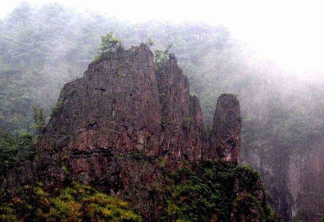 夜郎国家森林公园
