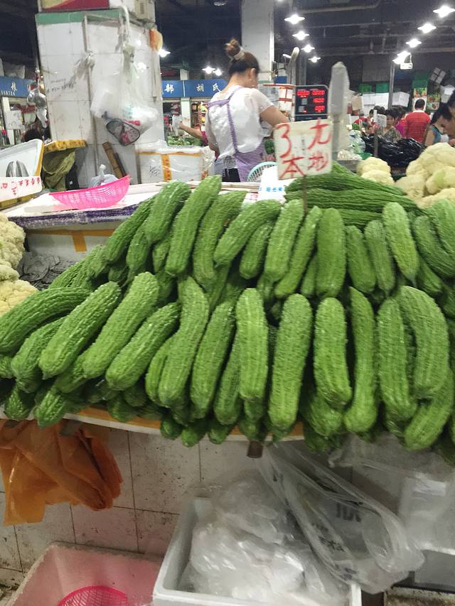 日月光中心广场