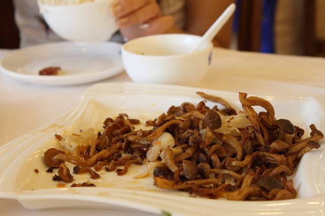 小渔村海鲜大排档(云霄路店)