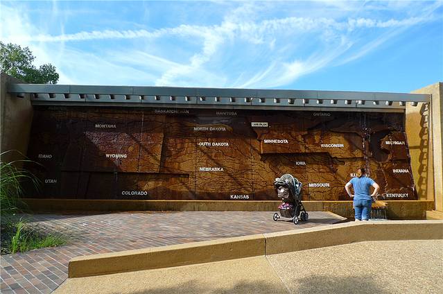 Mud Island River Park