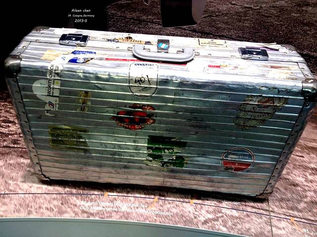 日默瓦旅行箱博物馆/旗舰店