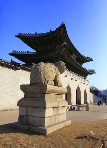 2016韩国五大宫阙之首的景福宫是朝鲜王朝的