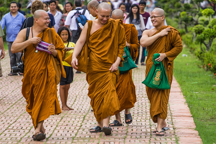 蒙坤巫碧寺,外观虽然没有大城其它寺庙那般宏