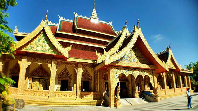 一个没有寒冷的冬天&记 骚哆哩在金版纳