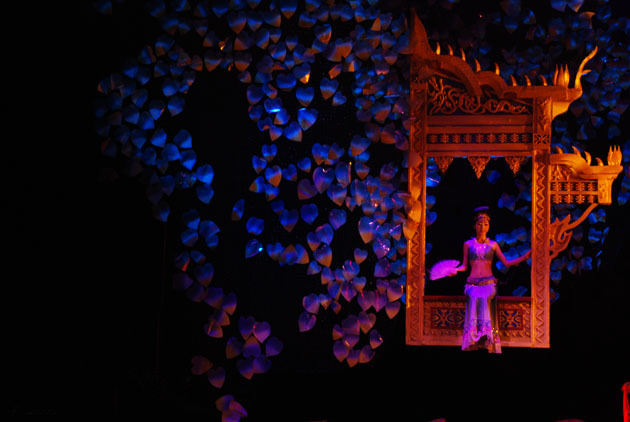 勐巴拉娜西艺术宫