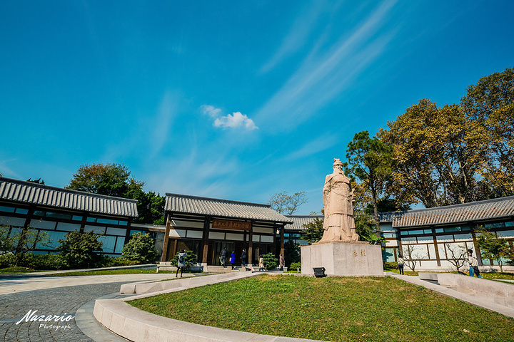 gdp增速_2018年钟山区gdp