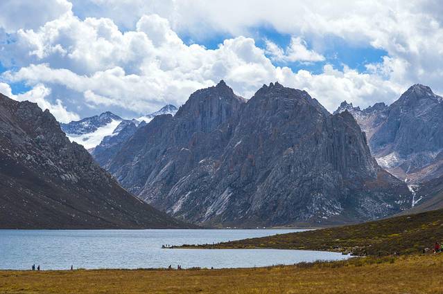 青海久治年保玉则国家地质公园