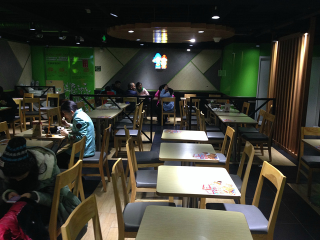 华西村人均收入_正一味人均消费(2)