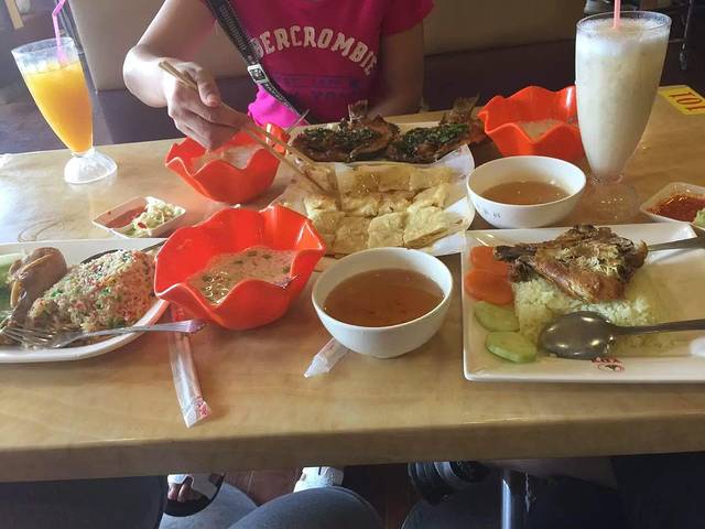 莎湾椰德纳餐厅