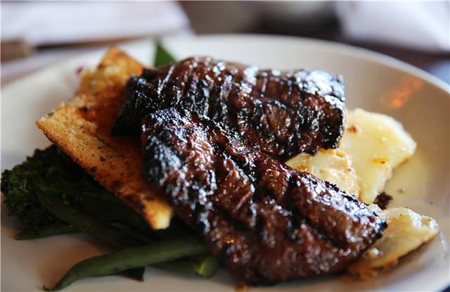 老渔翁石窟餐厅