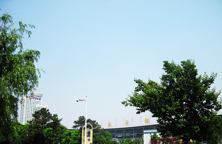 华西村人均收入_2018南京人均(2)