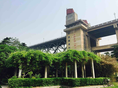 南京长江大桥公园旅游景点图片