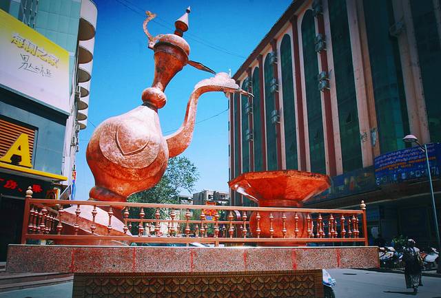 艾提尕民族文化旅游风景区