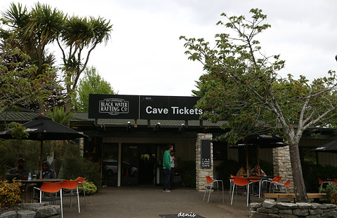 Te Anau Glowworm Caves旅游景点攻略图