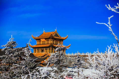 峨眉山