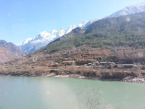 虎跳峡（丽江段）旅游景点攻略图
